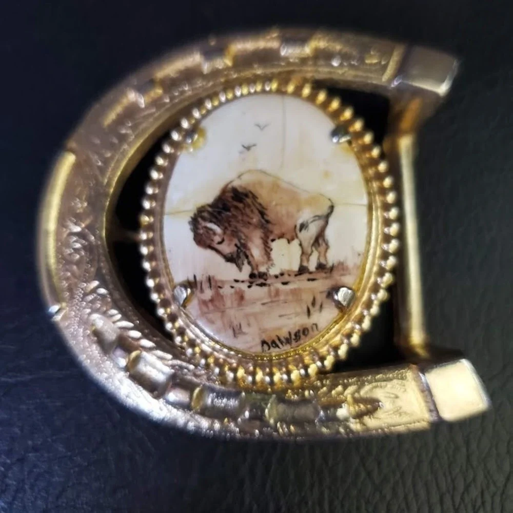 Hand Painted Buffalo Horseshoe Belt Buckle Gold Tone Signed Dawson REPAIRED